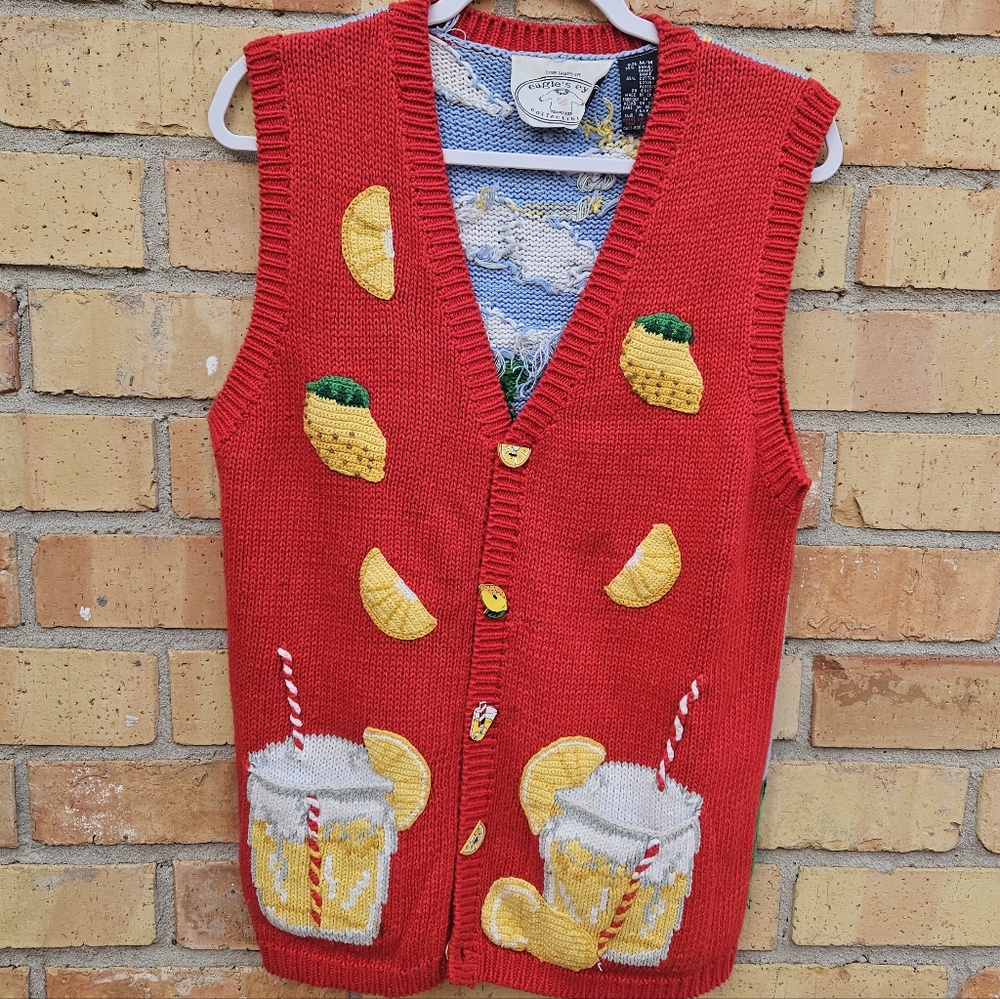 🍋 Vest with Lemonade Design